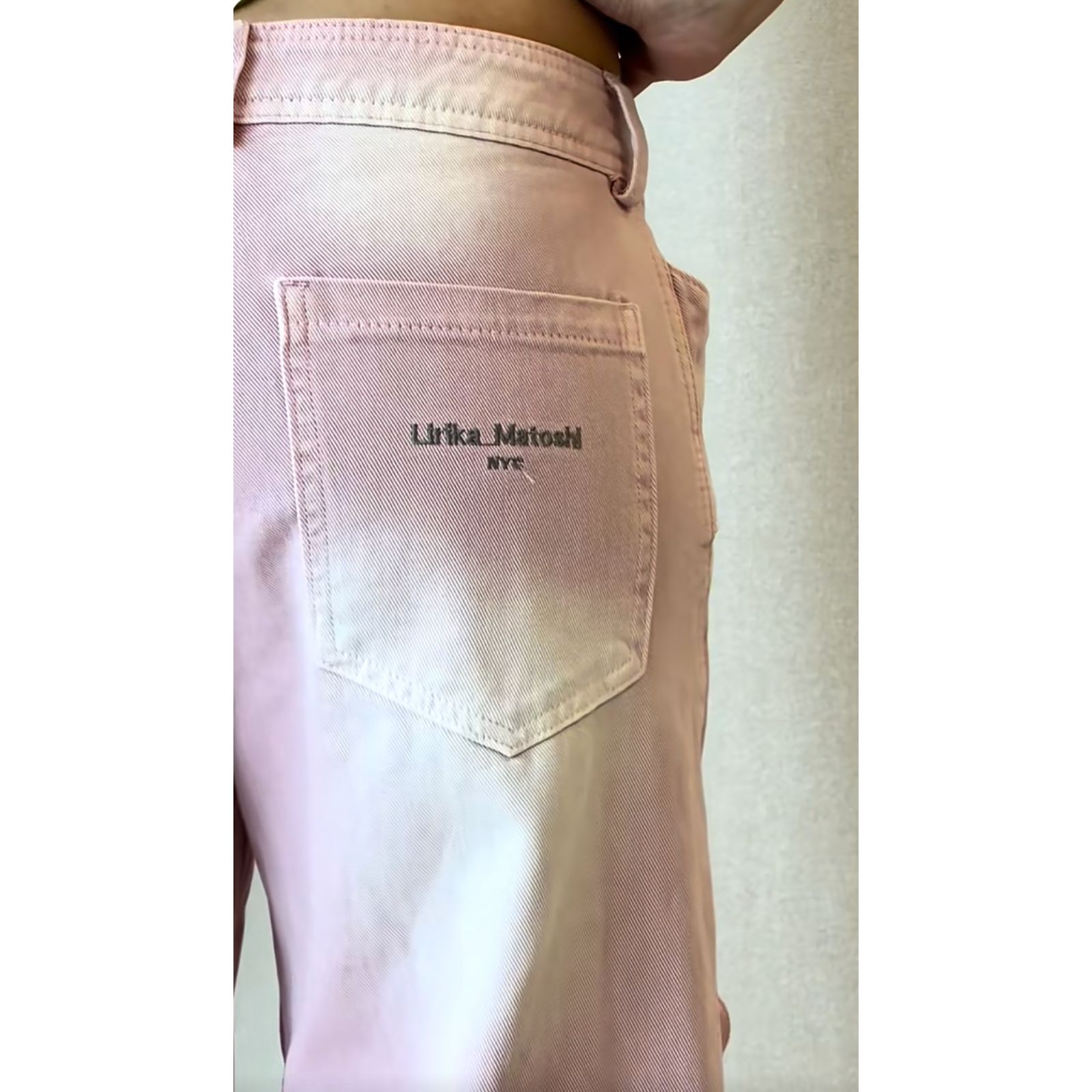 Nwot Lirika Matoshi Pink Bow Jeans Size Large — image 7 of 8